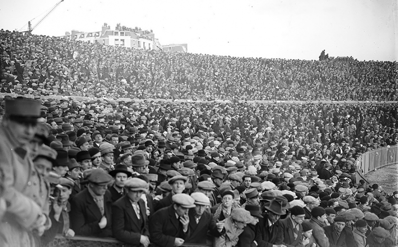 Figure n° 4. France-Autriche (1-2), 12 février 1933, une rencontre à guichet-fermé.