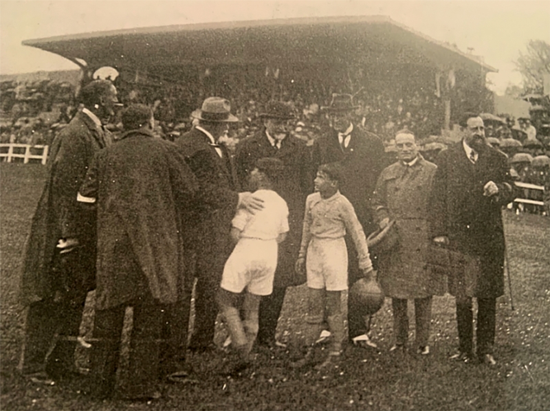 Figure n° 1. Inauguration du stade Fernand Bouisson, 15 avril 1928.
