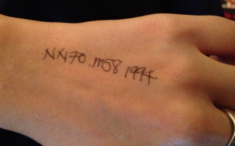 Fig. 10. Writing on hands as a mnemonic device: a student’s hand with a book call number. Photo: author.